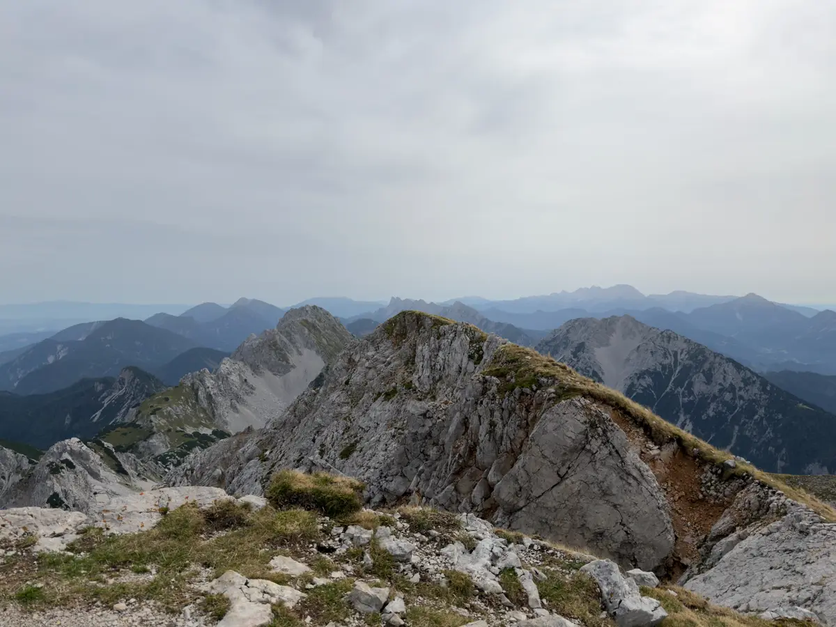 Stol – fotografija s poti