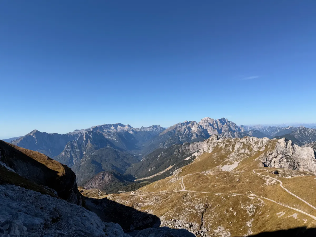 Mangart – fotografija s poti