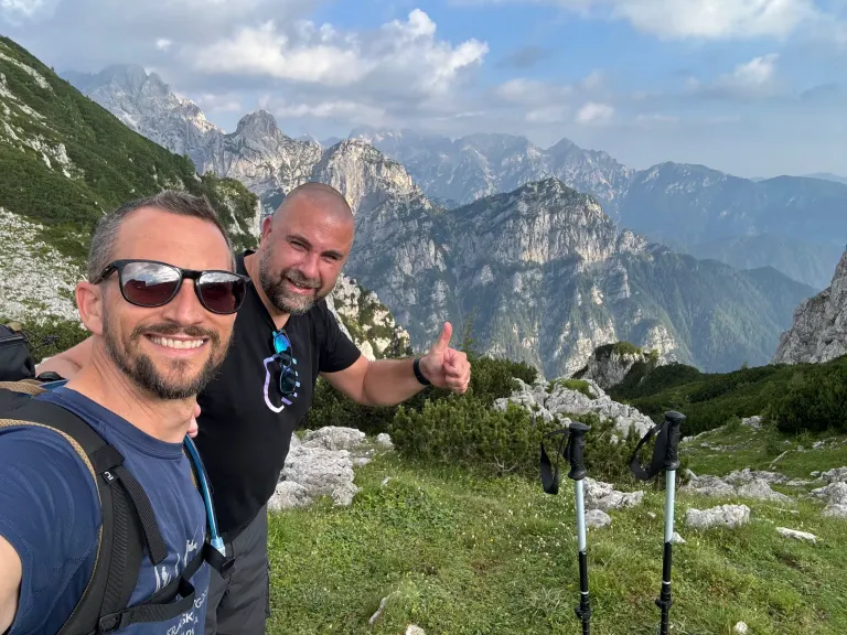 Naslovna fotografija poti na Debela peč
