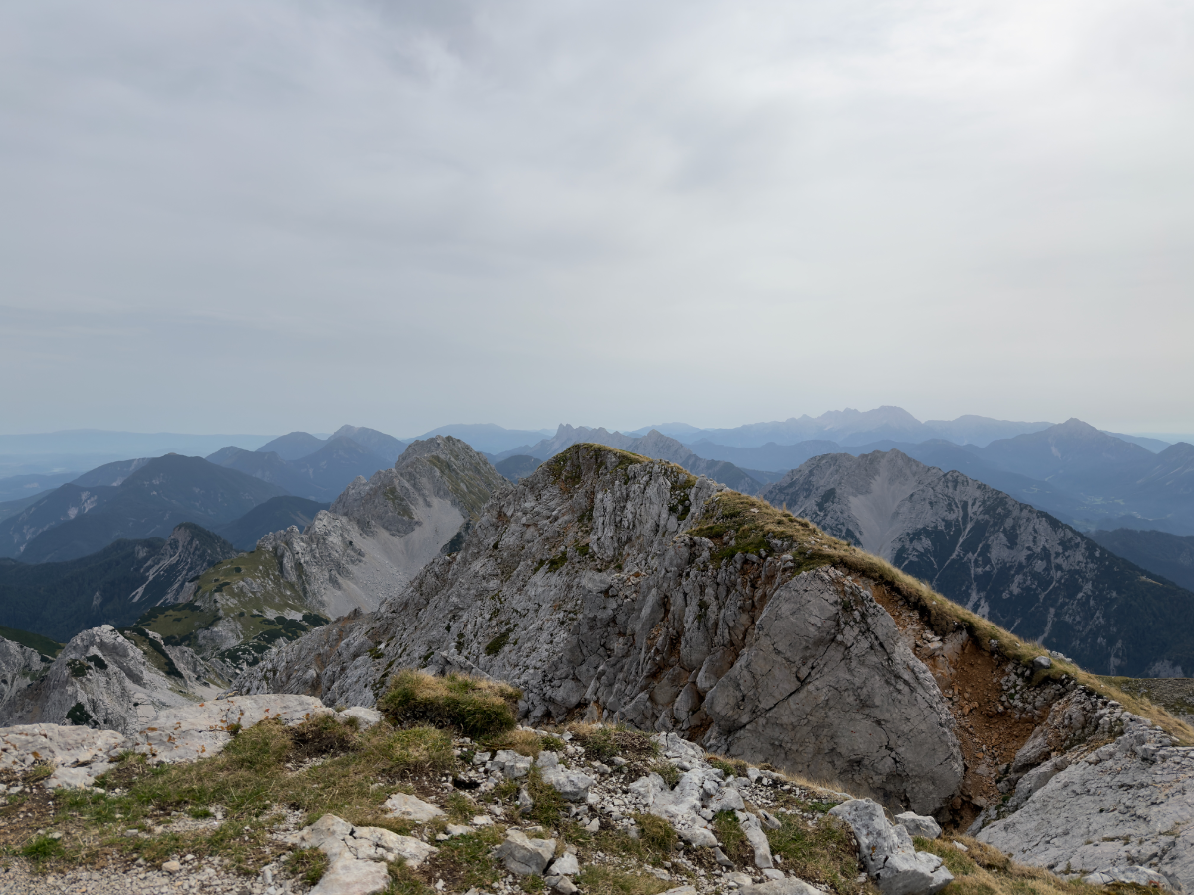 Stol – fotografija s poti