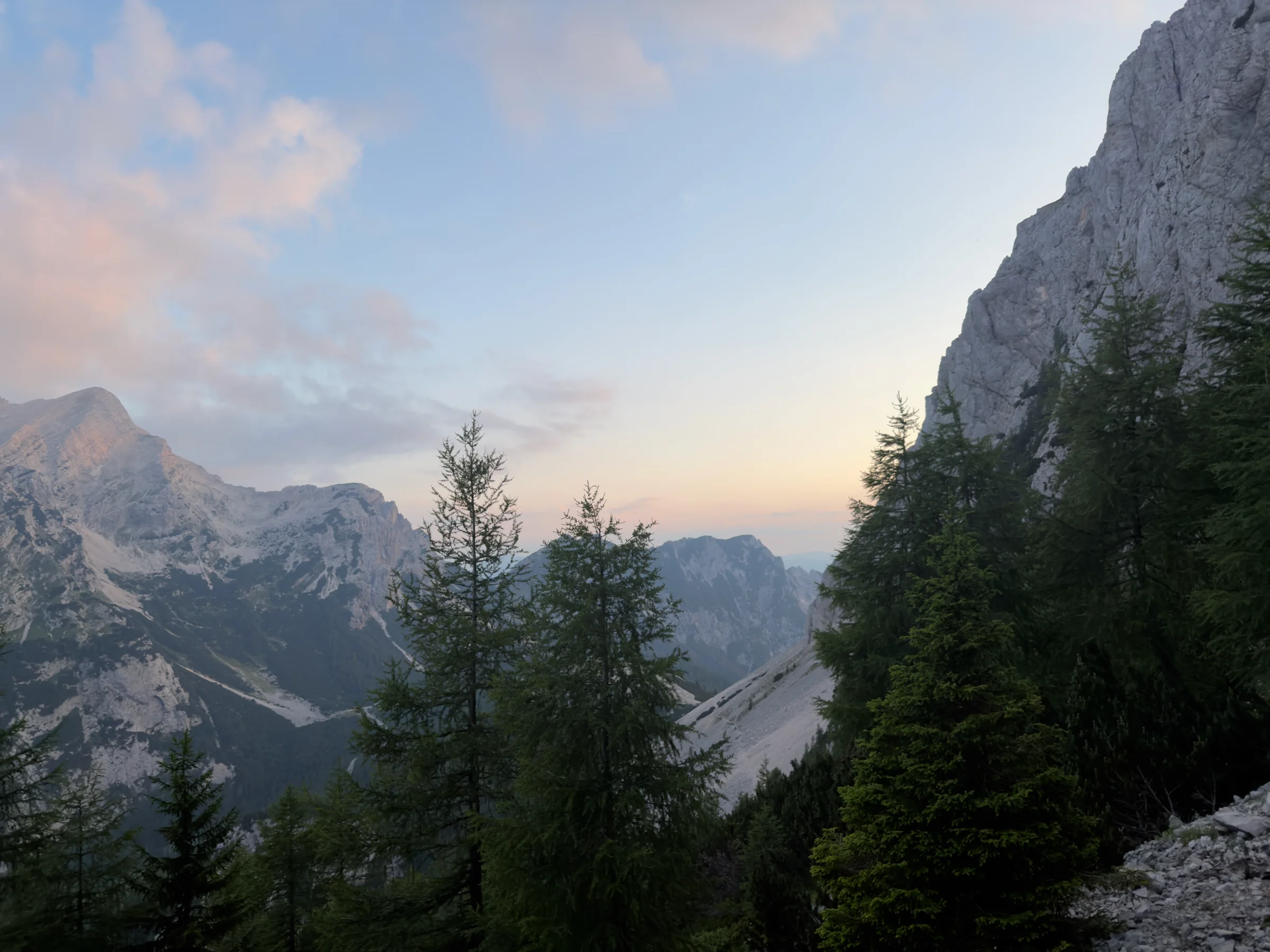 Prisank / Prisojnik – fotografija s poti